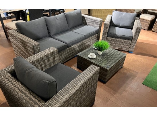 Лаунж-зона KARL с трёхместным диваном (серая) в Ростове-на-Дону