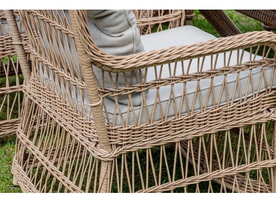 Обеденный комплект ISABELLA из искусственного ротанга в Ростове-на-Дону