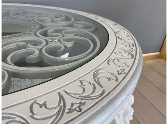 Стол журнальный круглый Жасмин (белый, патина серебро)