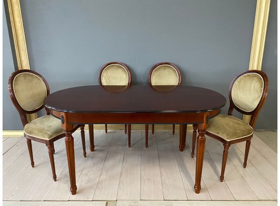 Стол овальный раскладной Азалия (орех с черной патиной, шпон)