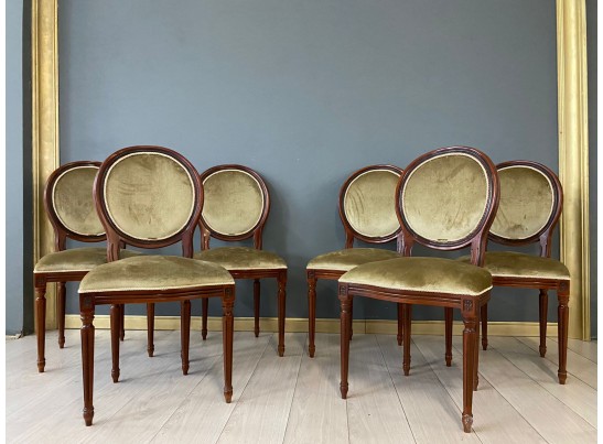 Стул Медальон (орех, черная патина)