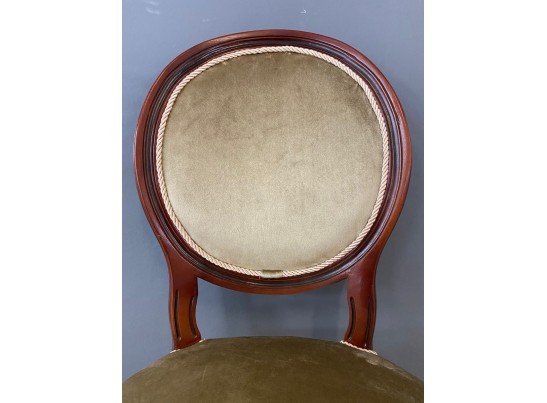 Стул Медальон (орех, черная патина)