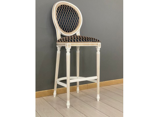 Стул барный Медальон (белый, патина золото)