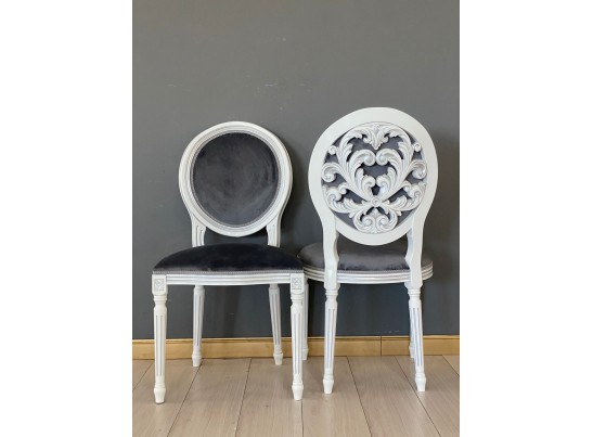 Стул с декоративной спинкой Медальон Винтаж (белый, патина серебро)