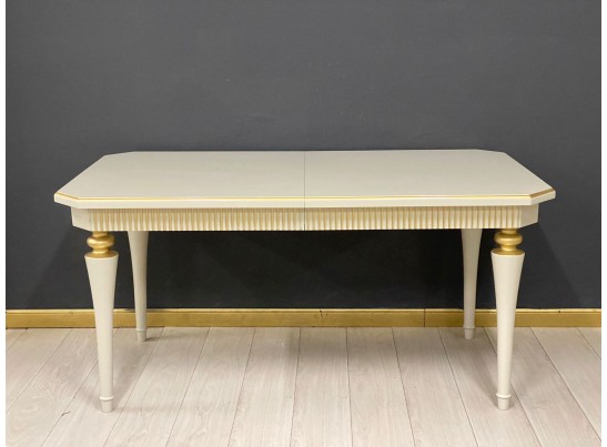 Стол прямоугольный раскладной Грация (лина, патина золото)