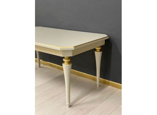 Стол прямоугольный раскладной Грация (лина, патина золото)