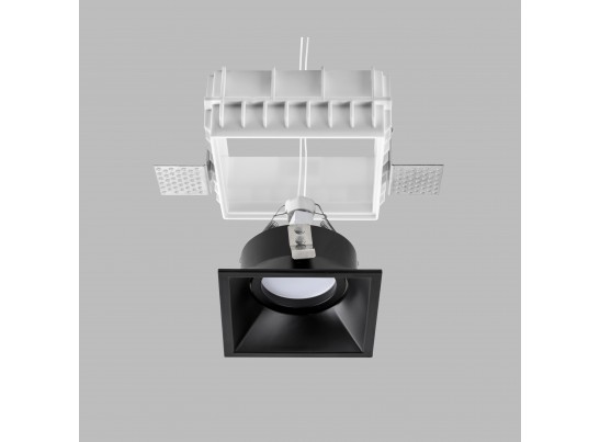 Комплект из светильника и рамки DOMINO QUAD MR16 ЧЁРНЫЙ в Ростове-на-Дону