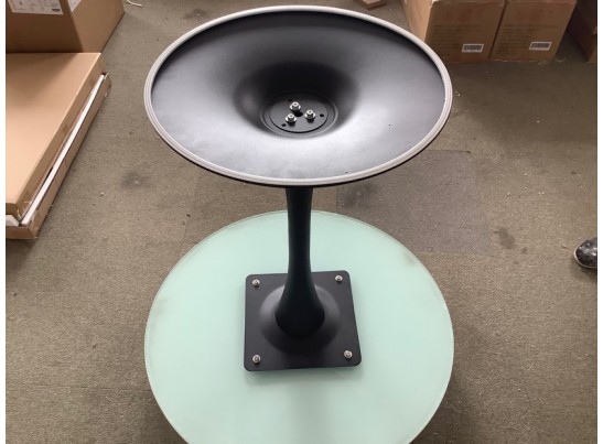 Стол SOLO 80 Белый мрамор G-1, стекло / черный M-city в Ростове-на-Дону