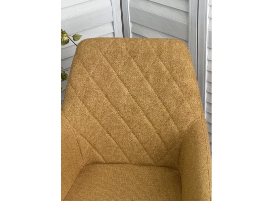 Стул NOVARA Barrel-48 Горчичный, ткань / черный каркас / Товарный знак DISAUR в Ростове-на-Дону