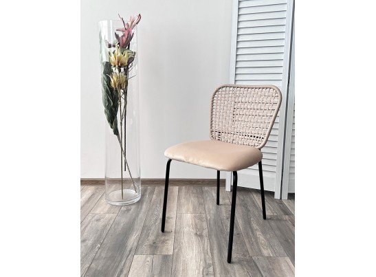 Стул JUNO G062-03 светлый беж, велюр / черный каркас в Ростове-на-Дону