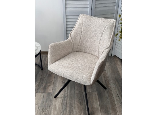 Стул BREVIS 180 град. поворот. XD841-02 Бежевый, букле/ GINO-101 Бежевый, ткань/ Черный, ®DISAUR