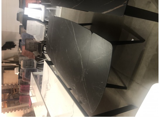 Стол ELIOT 120 MATT BLACK MARBLE SINTERED STONE/ BLACK в Ростове-на-Дону Стол ELIOT 120 MATT BLACK MARBLE SINTERED STONE/ BLACK в Ростове-на-Дону