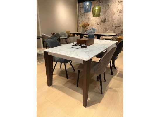 Стол ESMIR 160 MATTE ARABESCATO SOLID CERAMIC/ орех, ®DISAUR Стол ESMIR 160 MATTE ARABESCATO SOLID CERAMIC/ орех, ®DISAUR