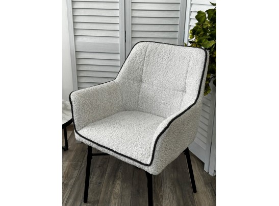 Стул AGIRA UF998-14 светло-серый, букле / UF998-16 темно-серый / черн. каркас / Товарный знак DISAUR в Ростове-на-Дону