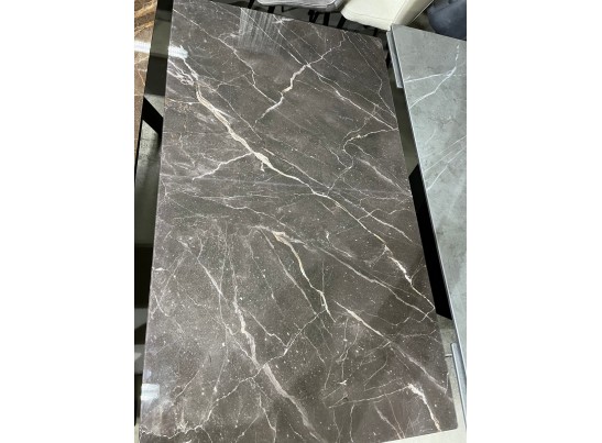 Стол Морис 140 ДАРК, стекло / черный каркас в Ростове-на-Дону