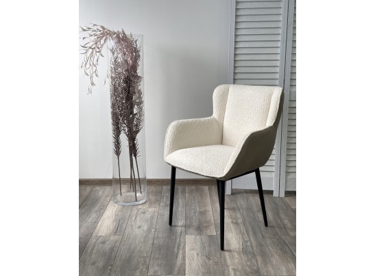 Стул VOLCANO Белый Wales-101, ткань / светло-бежевый Maison 09, экокожа/ черный каркас, DISAUR в Ростове-на-Дону