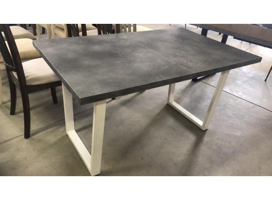 Стол ЛОФТ Бетон Портленд/ Белый 138 в Ростове-на-Дону