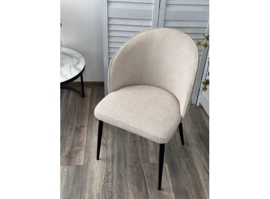 Стул GLORIA White CHACHA-140, ткань/ черный каркас, ®DISAUR в Ростове-на-Дону