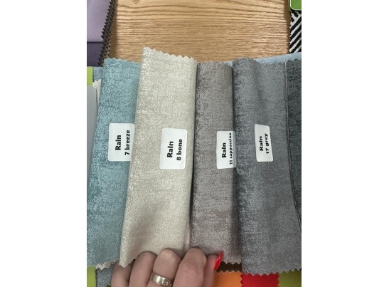 Стул ДИЛЛ, цвет RAIN 7 бриз, велюр / черный каркас в Ростове-на-Дону